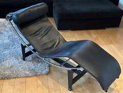 Le Corbusier LC4 chaise lon...