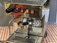 Espresso maskin och kaffekvarn