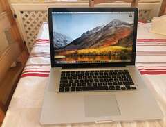 MacBook Pro, 15 tum  2011,...
