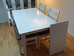 Matbord och 4 stolar, vitt