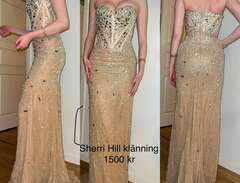 Sherri Hill klänning