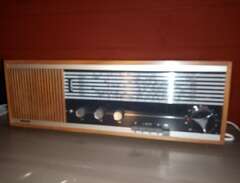 Gammal fin Philips radio