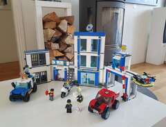 Lego City polisstation 60246