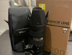 Nikon AF-S 70-200/2.8 VR II...