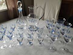 Fyrklövern blå herrgård glas