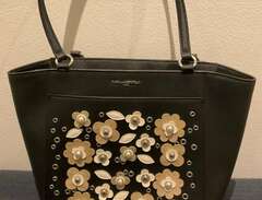 Karl Lagerfeldt shoppingbag