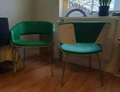 4st gröna stolar