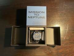 Omega x Swatch Mission To N...