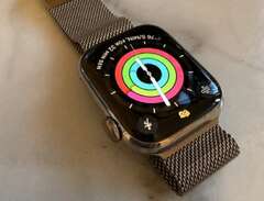 Apple Watch 8 Milanese Loop...