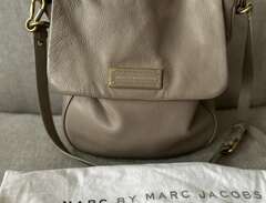 Marc by Marc Jacobs väska b...