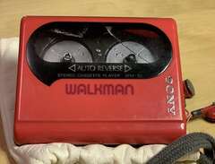 Vintage Sony Walkman VM-51...