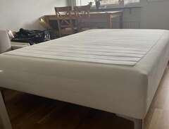 Ikea säng 140 cm