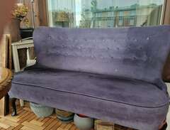 Liten lättplacerad soffa