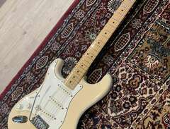 Fender Stratocaster Vänster...