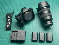 Sony A7R III + FE 24-105mm...