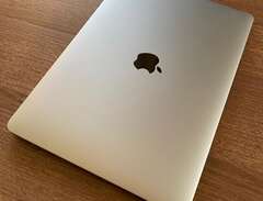 MacBook Air 13 tum med M1-c...