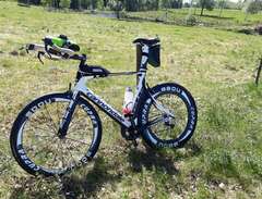 Cykel för Tempo / Triathlon