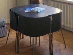 Matbord med 4 stolar - IKEA...