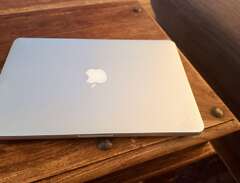 Apple MacBook Pro (2015) 13.3”
