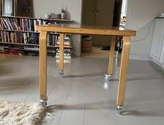 Alvar Aalto matbord modell...