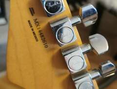 Fender stratocaster mex