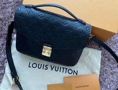 Louis Vuitton väska Pochett...