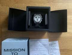 Omega x Swatch mission to P...