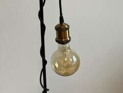 Lampa / Bordslampa i mässing