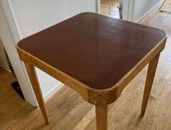 Cafébord från 1930 tal 63x63cm