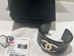 Chanel CC armband