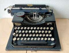 Antik skrivmaskin i fint skick