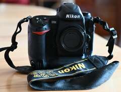 Nikon D3x med tillbehör och...