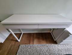 IKEA skrivbord Bestå Burs