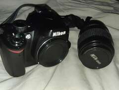 Nikon D60 + Objectiv