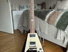 Gibson Flying V History Age...