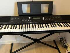 Yamaha keyboard PSR-EW300