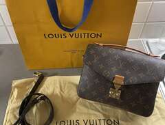 Louis Vuitton Pochette Meti...