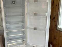 Bortskänkes kylskåp
