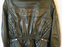 MC-Jacka Harley Davidson i...