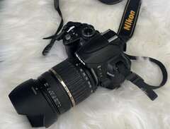 Systemkamera Nikon D3000 me...