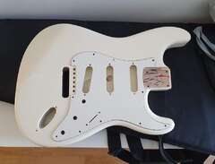 Fender Stratocaster kropp m...