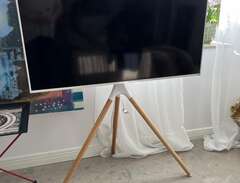 48" Full HD Flat Smart TV...