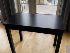 Utdragbart bord från Ikea,...