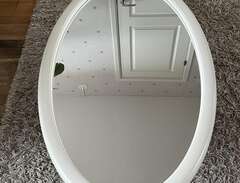 Oval spegel med vit ram 100...