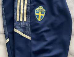 Adidas SvFF Zip-jacket & tr...