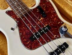 Fender Jazz Bass American V...
