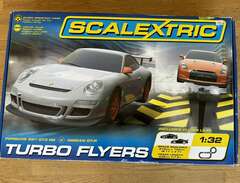 Scalextric Turbo flyers och...