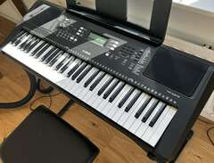 Yamaha PSR -E373 Keyboard