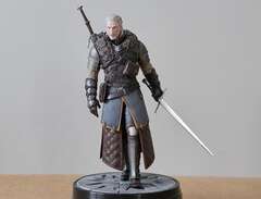 Geralt Grandmaster Ursine S...