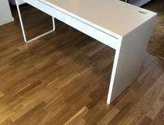 skrivbord Micke IKEA